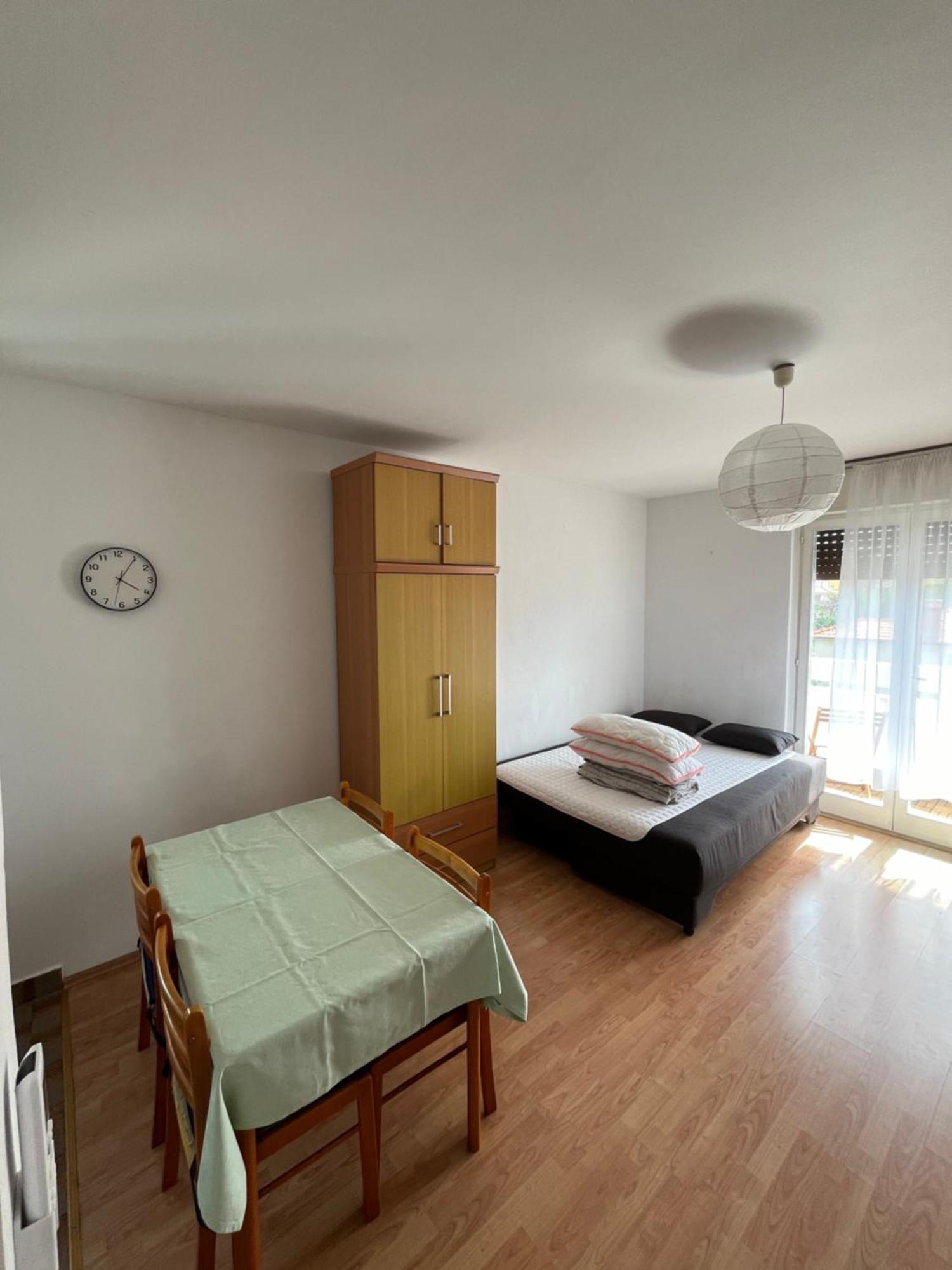 Apartman Niko Póla Kültér fotó